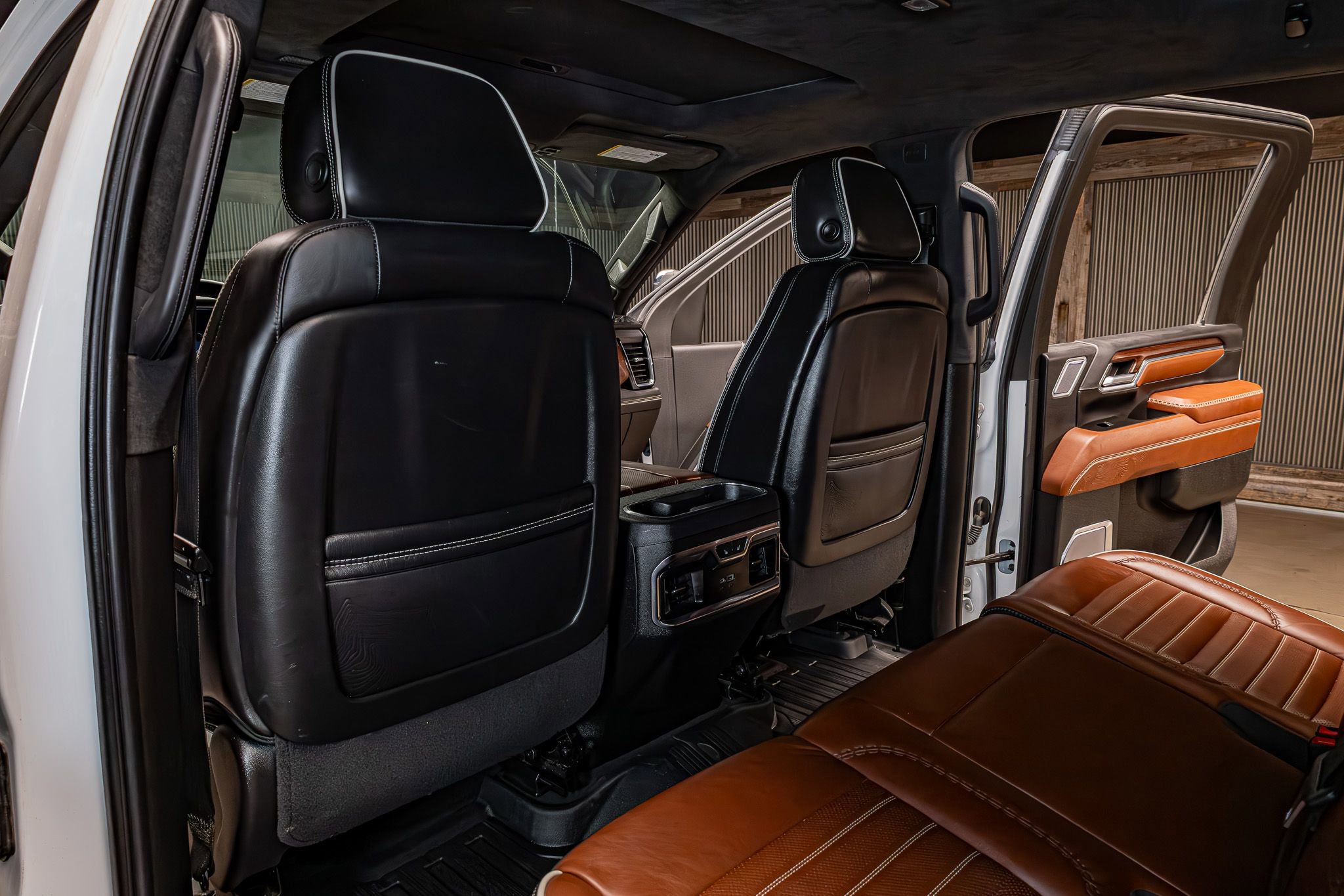 Used 2024 GMC Sierra 2500 Denali Ultimate image 22