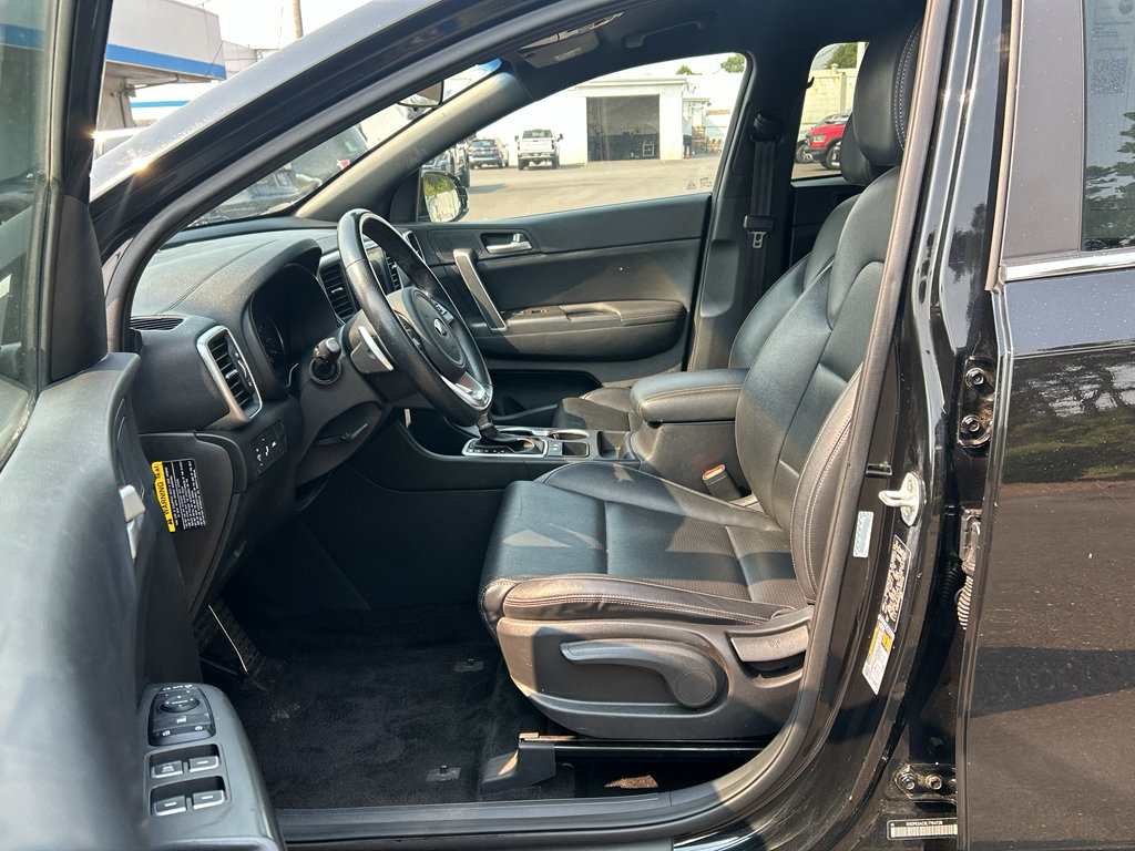 Used 2020 Kia Sportage S FWD image 13
