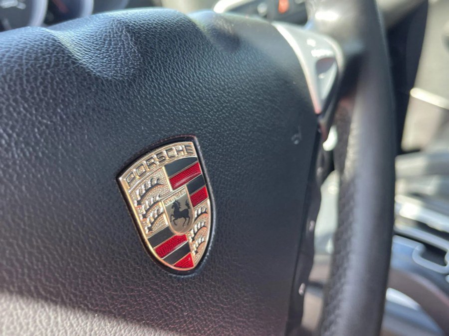 Used 2009 Porsche Cayenne GTS image 35