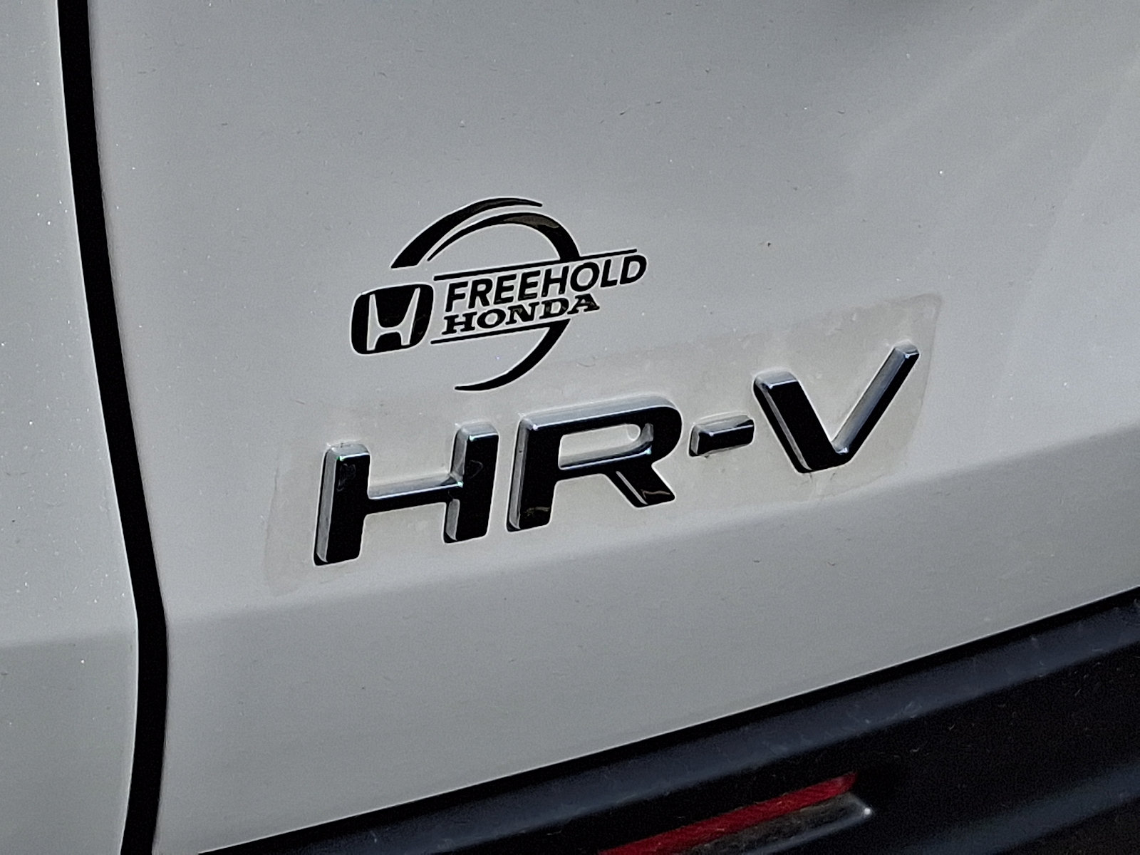 Used 2025 Honda HR-V LX image 31