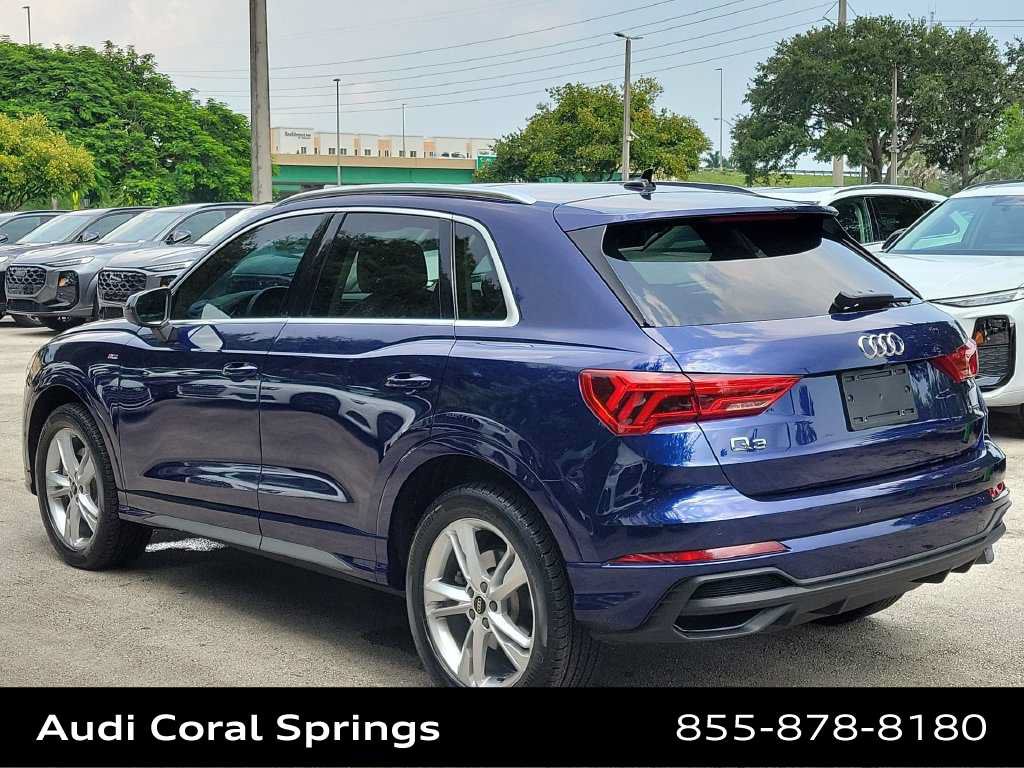 Certified 2024 Audi Q3 2.0T Premium w/ Convenience Package AWD/4WD image 12