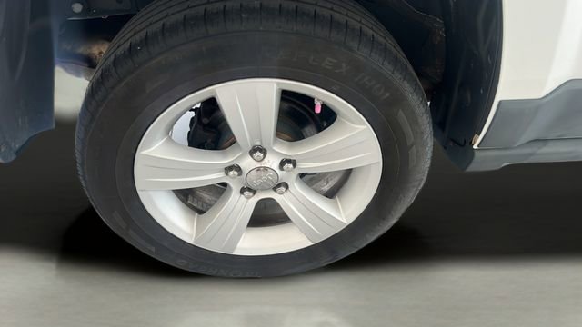 Used 2011 Jeep Patriot Latitude AWD/4WD image 21