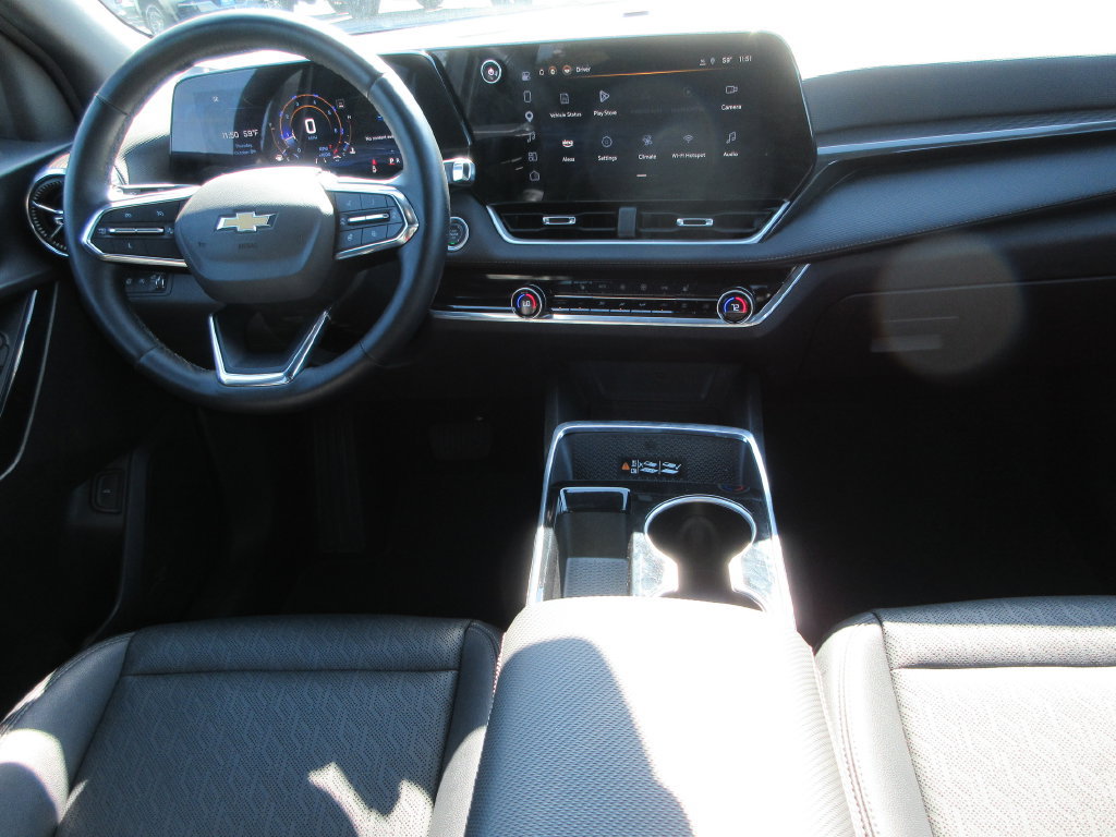 Certified 2025 Chevrolet Equinox LT w/ Convenience Package II AWD/4WD image 16