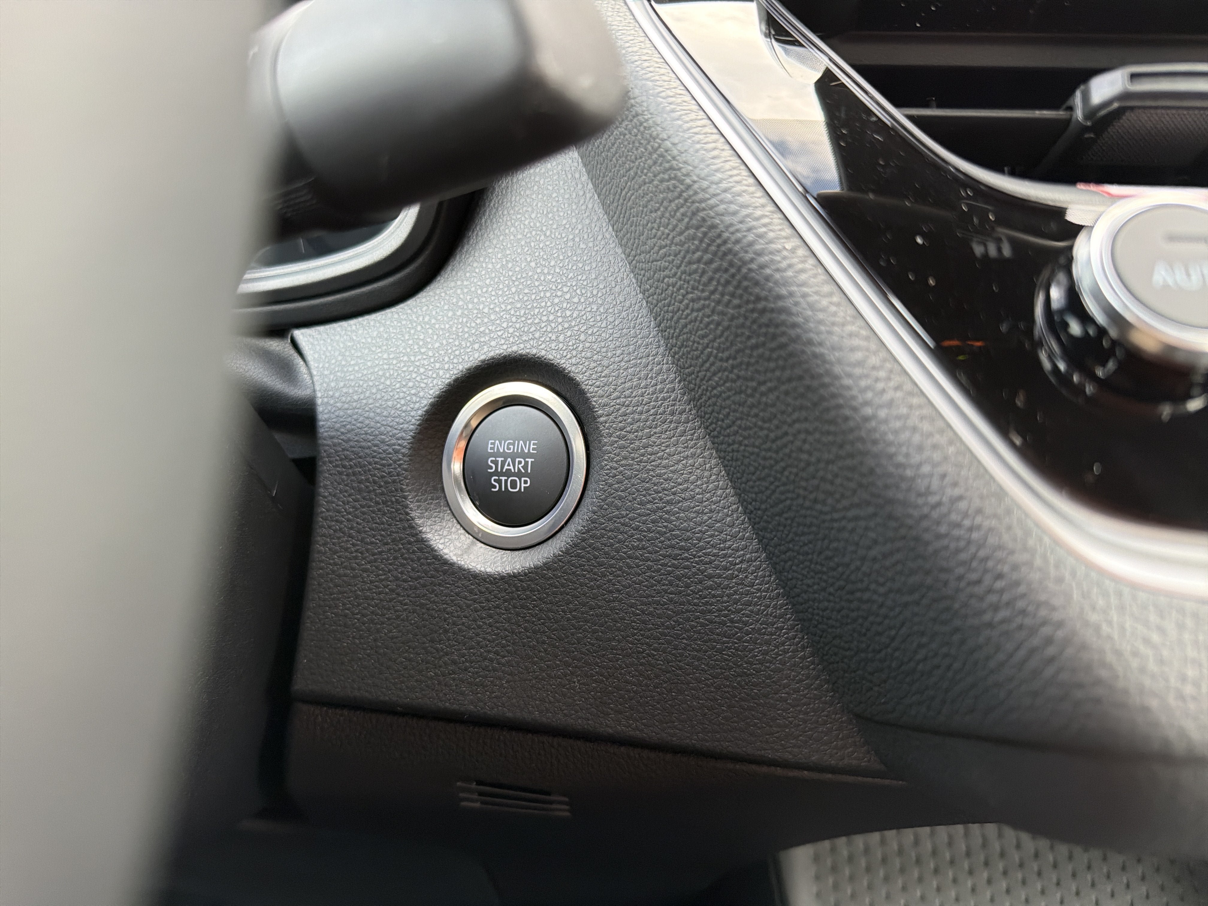 New 2027 Toyota Corolla SE FWD image 19