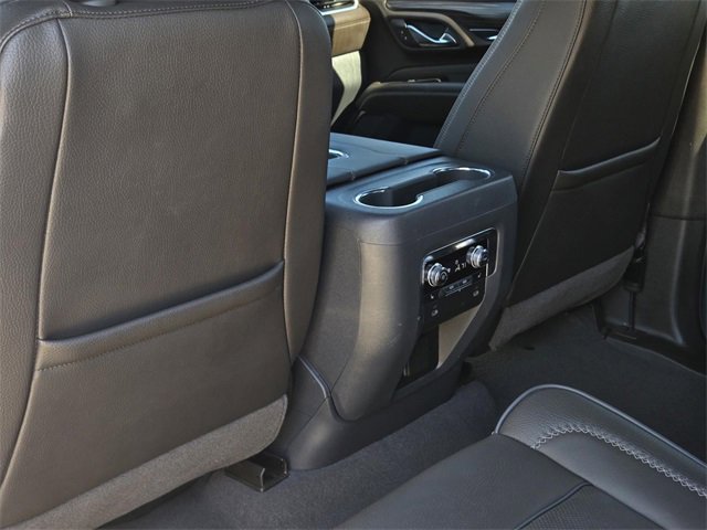 Used 2024 GMC Yukon Denali image 25