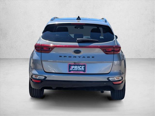 Used 2022 Kia Sportage Nightfall Edition FWD image 7