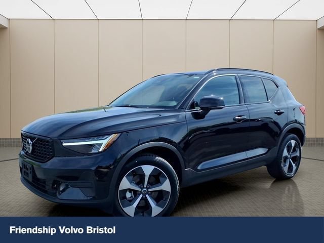 New 2026 Volvo XC40 B5 Core w/ Protection Package Premier AWD/4WD image 1