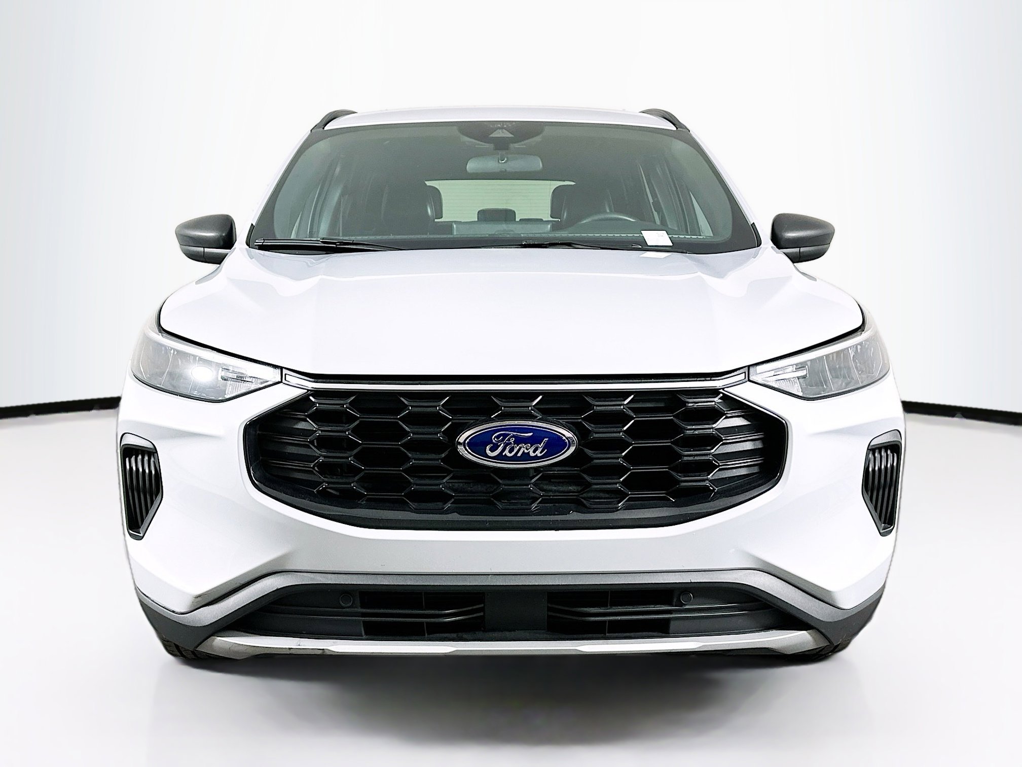 Used 2025 Ford Escape ST-Line w/ Tech Pack #1 image 2