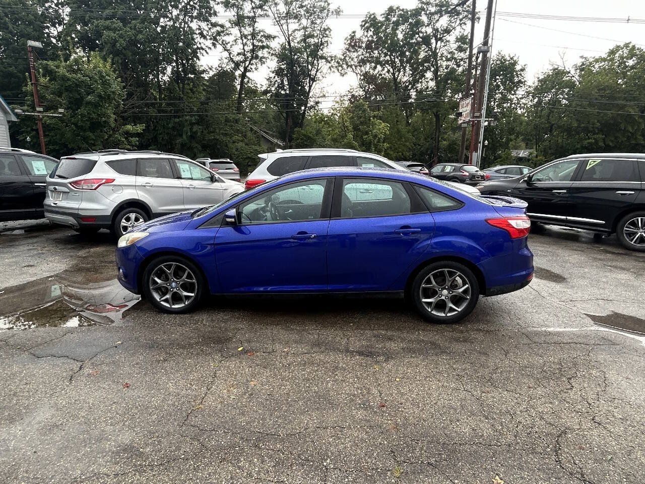 Used 2013 Ford Focus SE FWD image 4