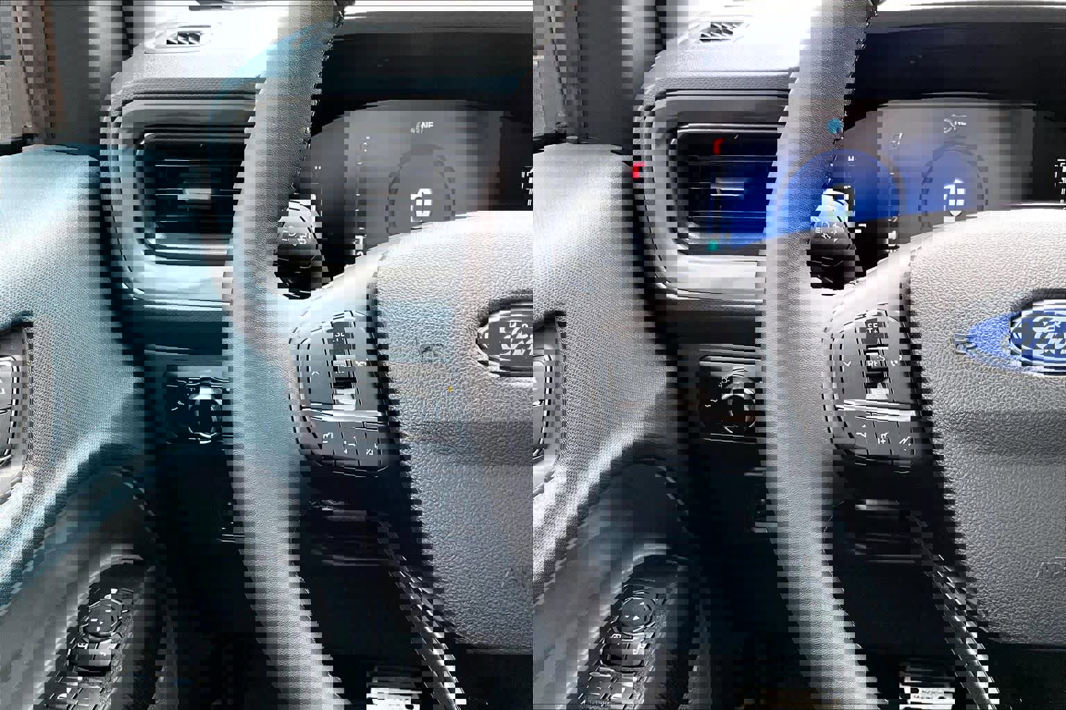 Used 2025 Ford Maverick XLT w/ XLT Luxury Package image 23