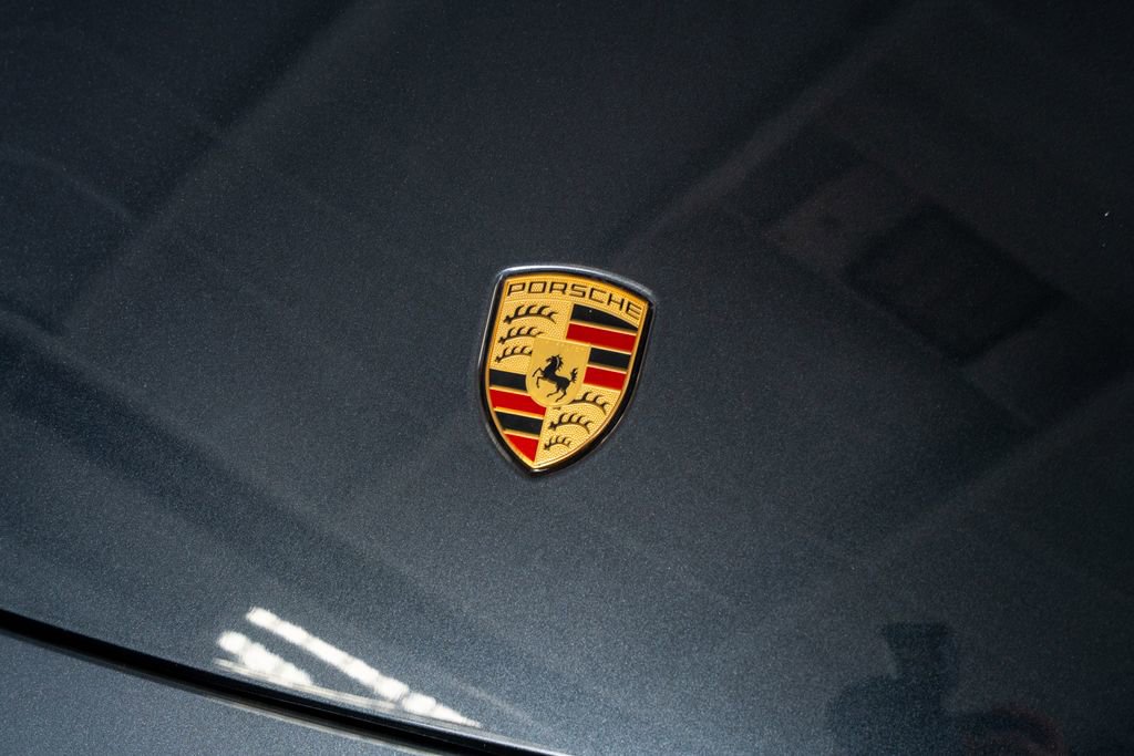 Used 2020 Porsche Taycan Turbo image 16