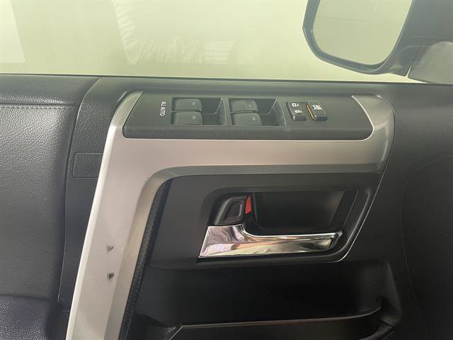 Used 2021 Toyota 4Runner Trail Special Edition AWD/4WD image 18
