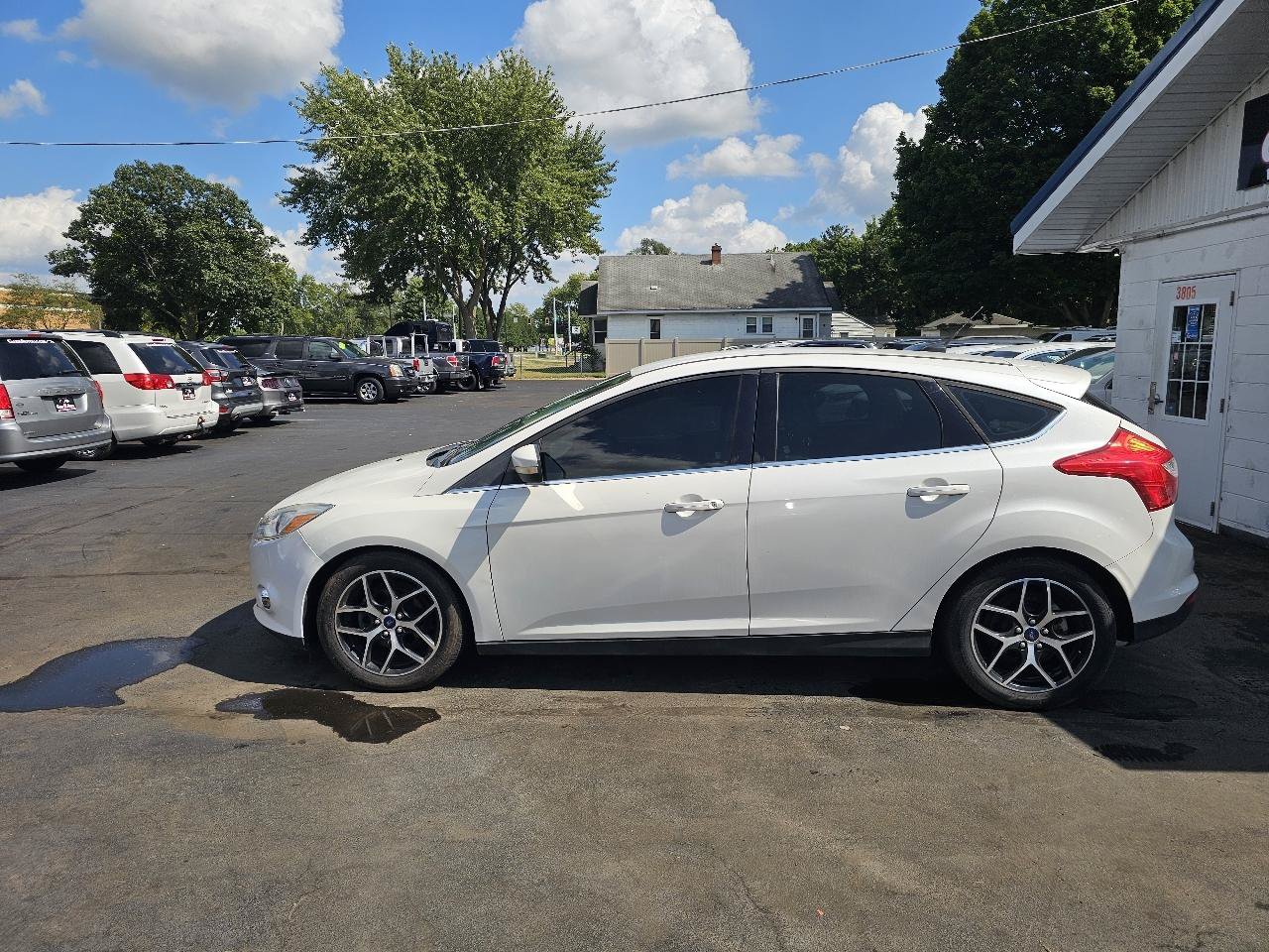 Used 2012 Ford Focus SEL FWD image 6
