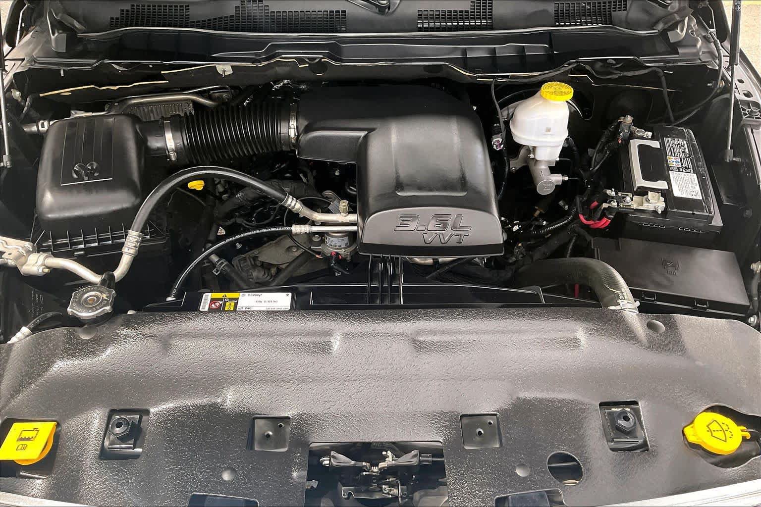 Used 2024 RAM 1500 Classic SLT AWD/4WD image 30