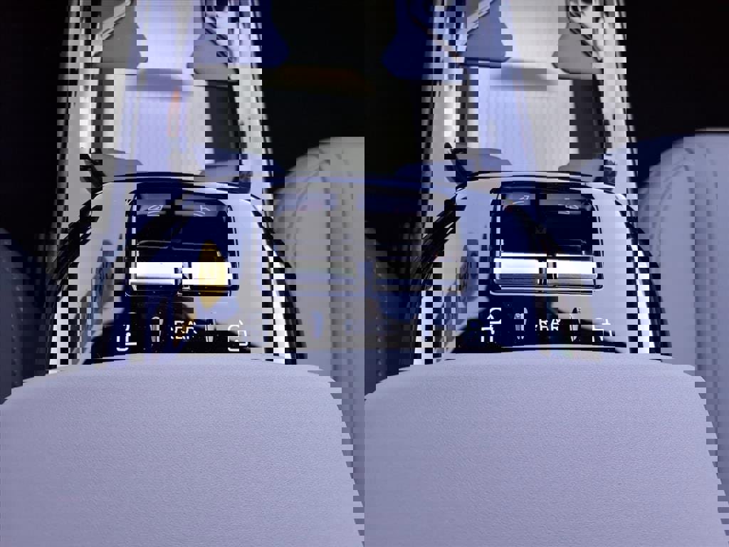 New 2026 Volvo EX30 Plus w/ Protection Package Premier AWD/4WD image 17