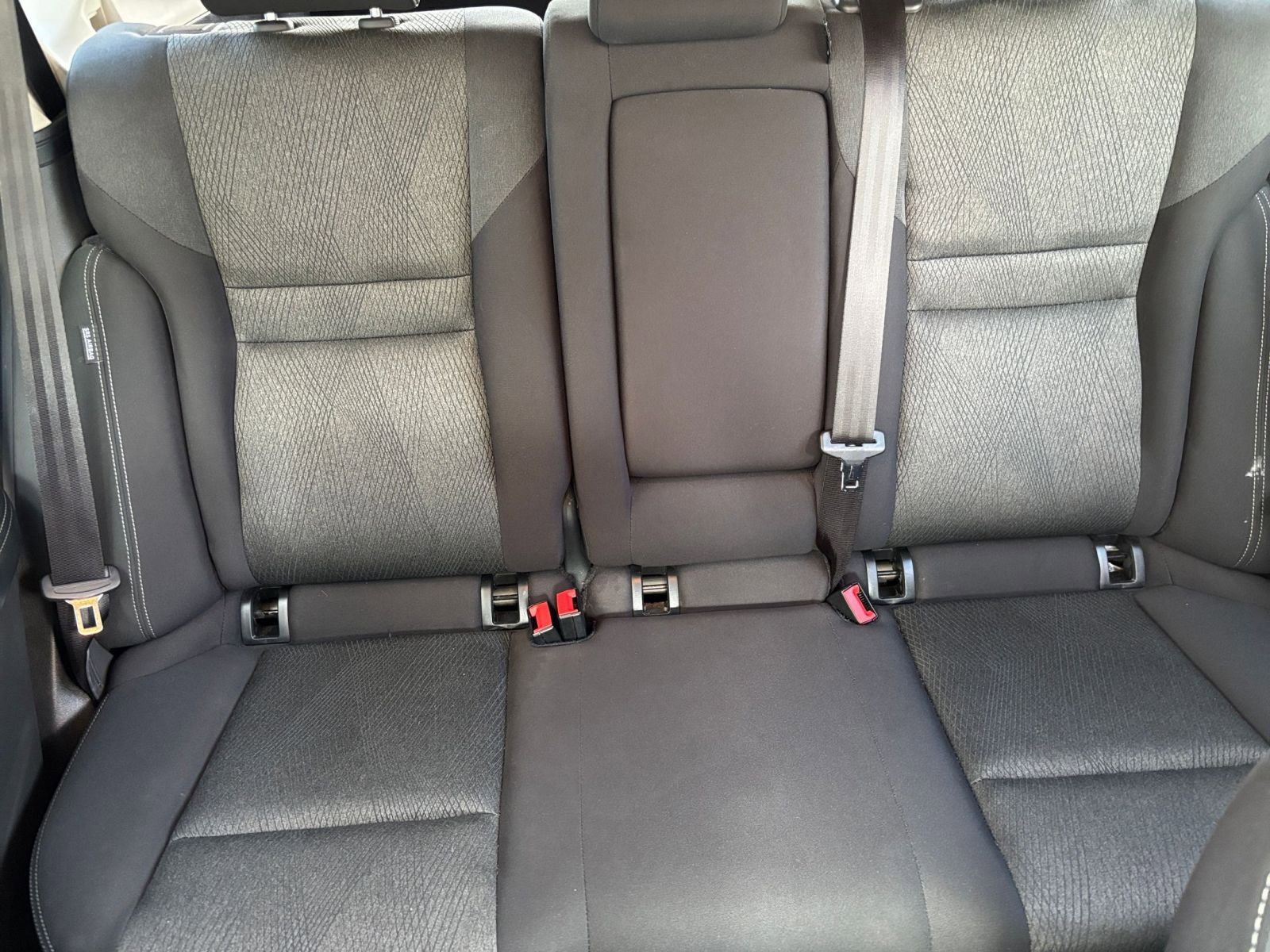 Used 2025 Nissan Rogue SV FWD image 40