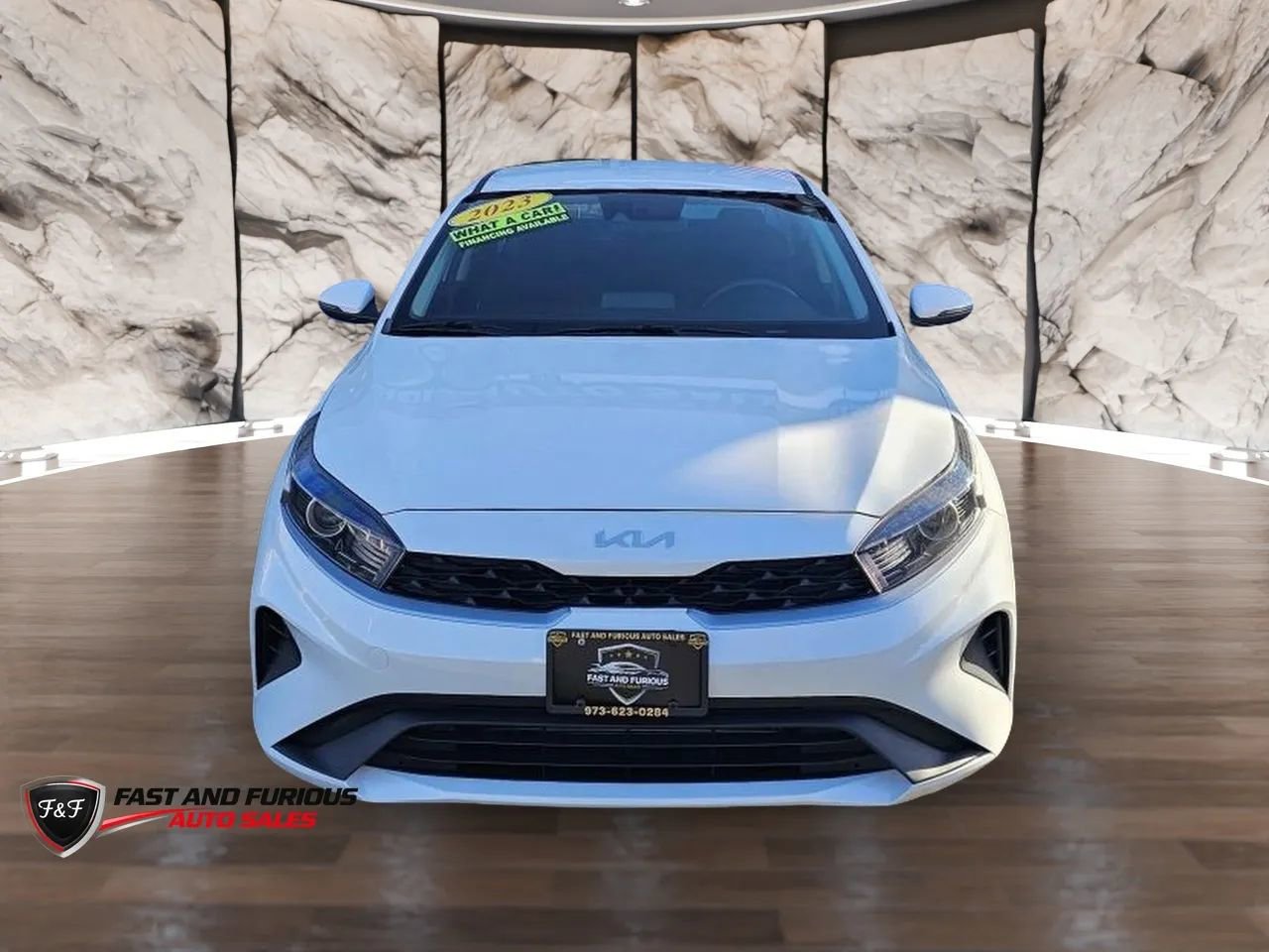 Used 2023 Kia Forte LXS w/ LXS Technology Package FWD image 2