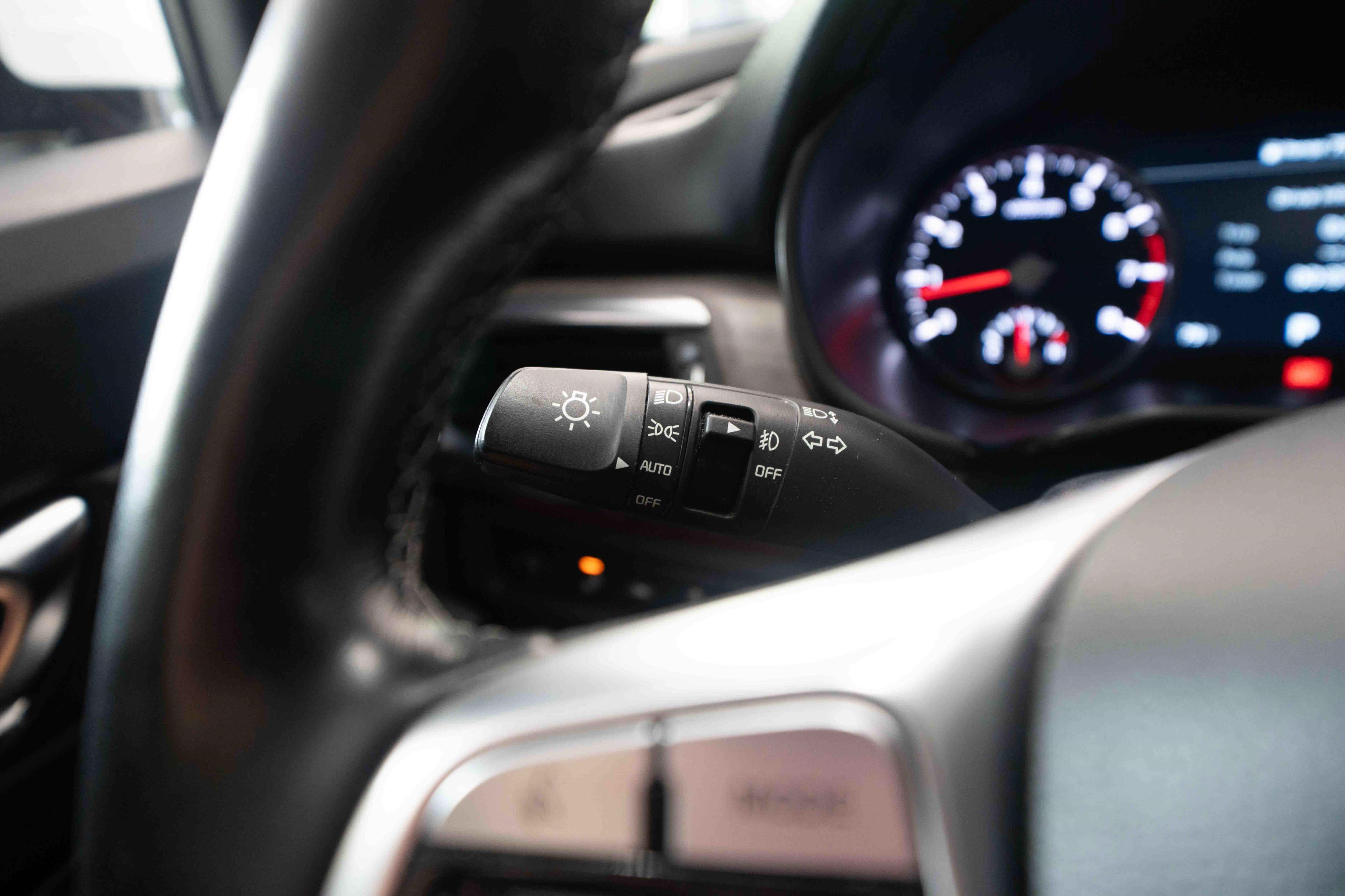 Used 2022 Kia Telluride SX w/ SX Prestige Package AWD/4WD image 13