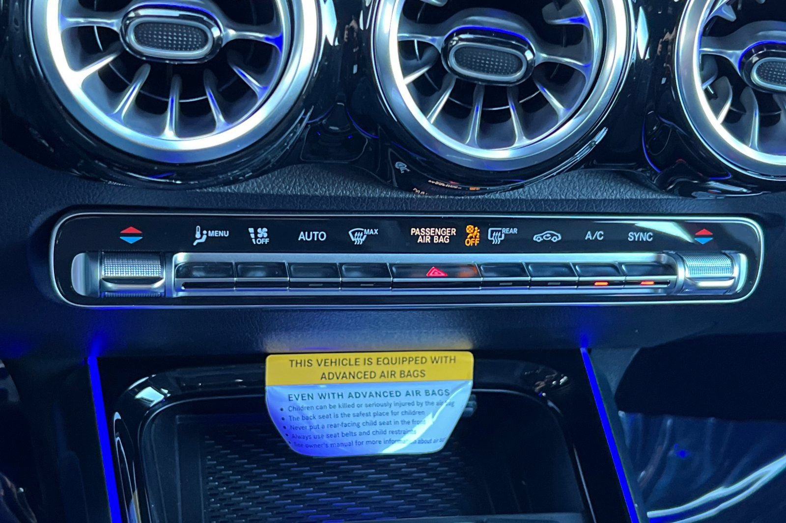 New 2026 Mercedes-Benz GLB 35 AMG 4MATIC image 22