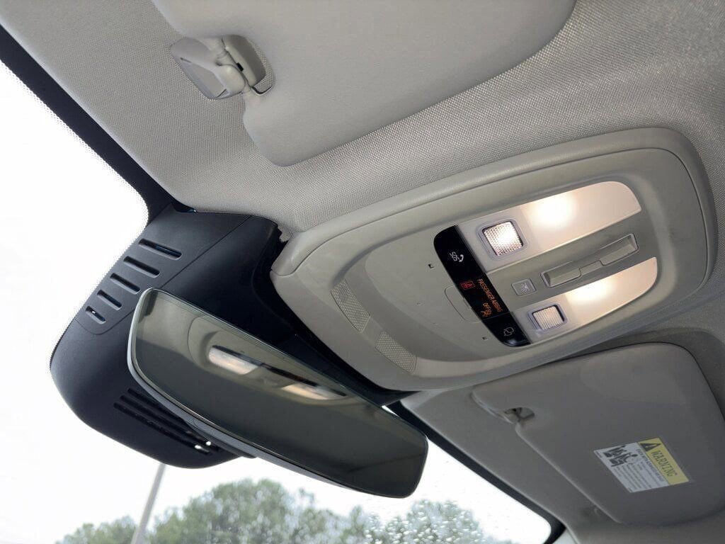 Used 2024 Volvo S60 B5 Core image 22