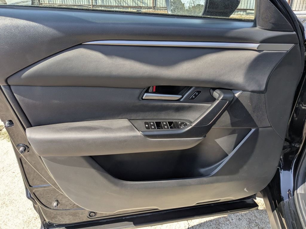 Used 2025 MAZDA CX-50 2.5 Hybrid w/ Preferred Pkg image 11