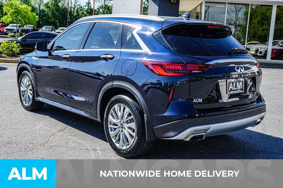 Used 2023 INFINITI QX50 Luxe FWD image 5