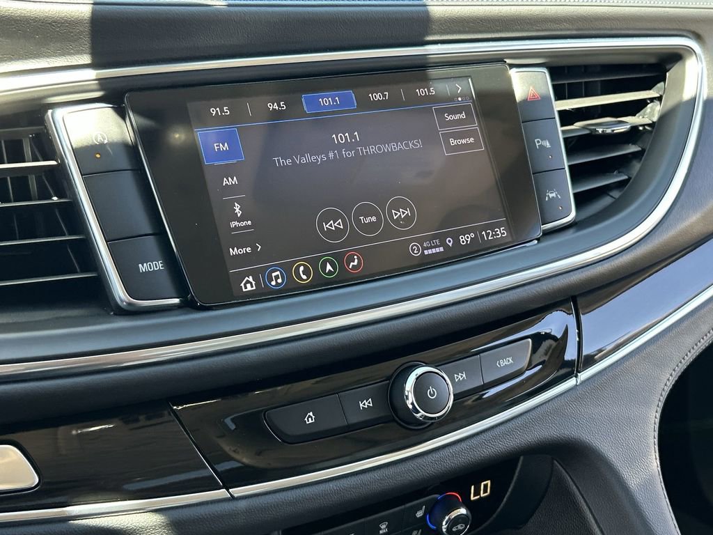 Used 2024 Buick Enclave Premium w/ Experience Buick Package FWD image 13