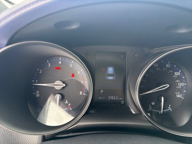 Used 2021 Toyota C-HR XLE FWD image 33
