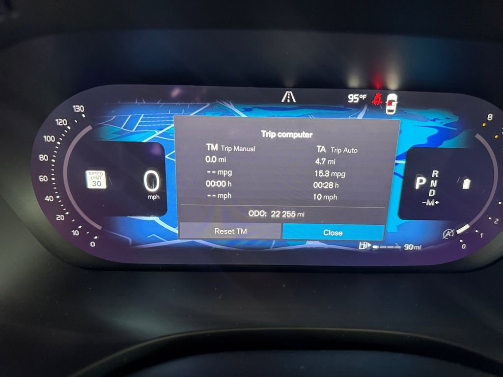 Certified 2023 Volvo XC60 B5 Plus w/ Climate Package AWD/4WD image 26