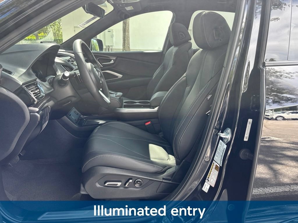 Used 2025 Acura RDX SH-AWD image 18