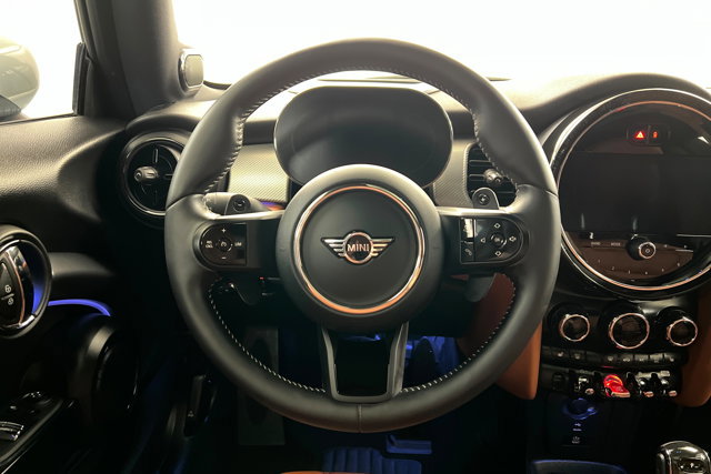 Used 2024 MINI Cooper S image 12