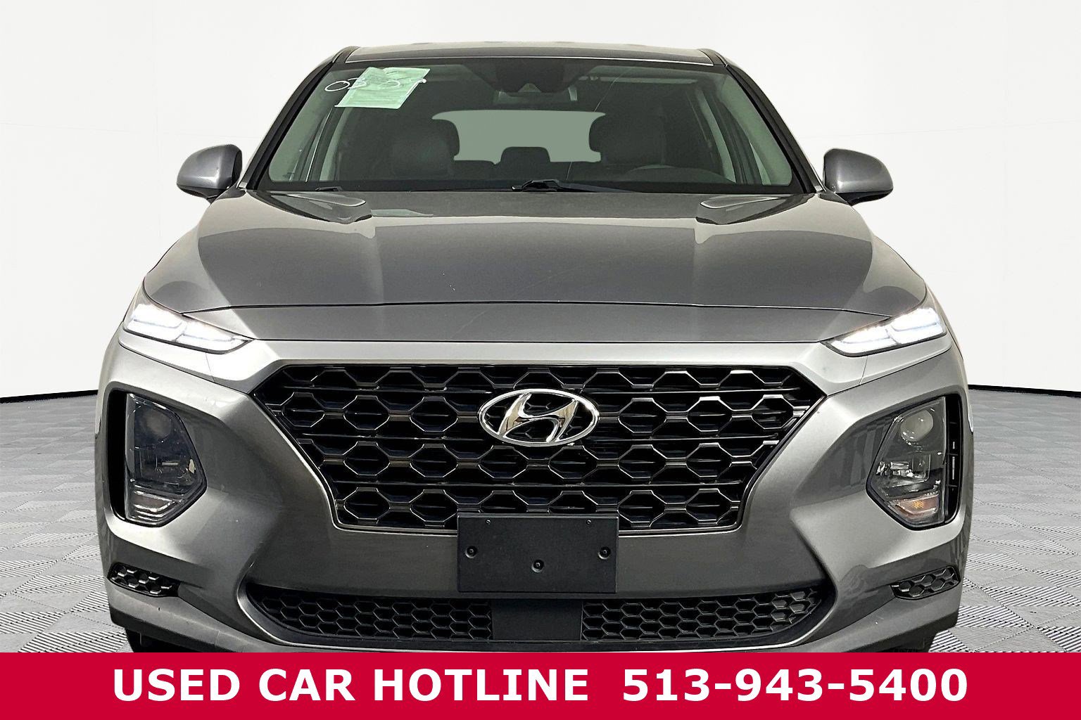 Used 2019 Hyundai Santa Fe SE image 2