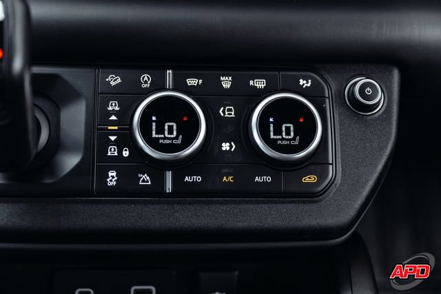Used 2020 Land Rover Defender 110 X AWD/4WD image 17