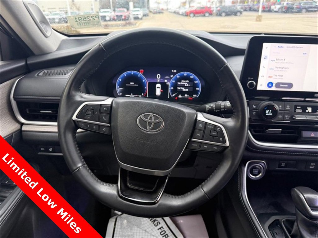 Used 2024 Toyota Grand Highlander Limited image 15