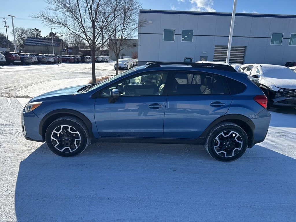 Used 2016 Subaru Crosstrek 2.0i Limited w/ Popular Package #2 image 8