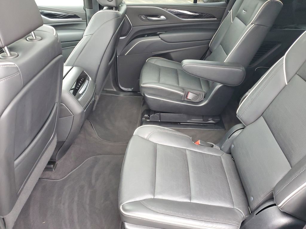 Used 2023 Cadillac Escalade Sport w/ LPO, ONYX Package AWD/4WD image 27