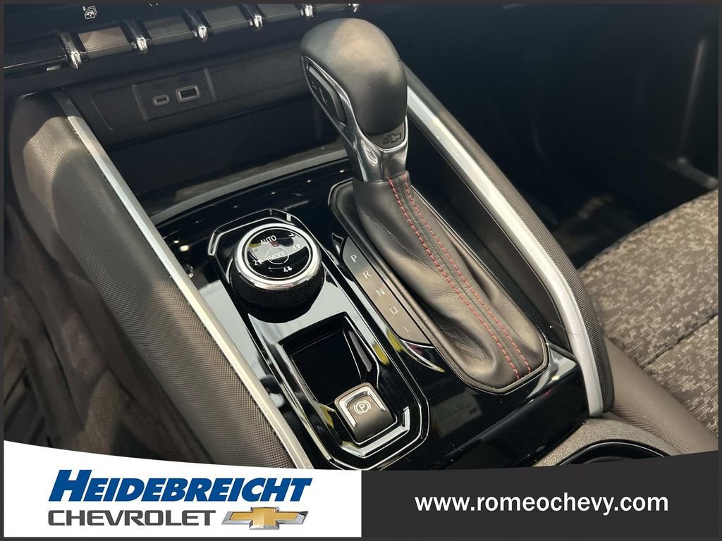 Certified 2024 Chevrolet Colorado Z71 w/ Z71 Convenience Package 2 AWD/4WD image 24