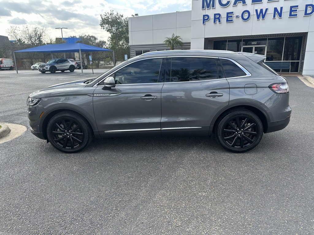 Used 2023 Lincoln Nautilus Reserve w/ Equipment Group 201A image 3