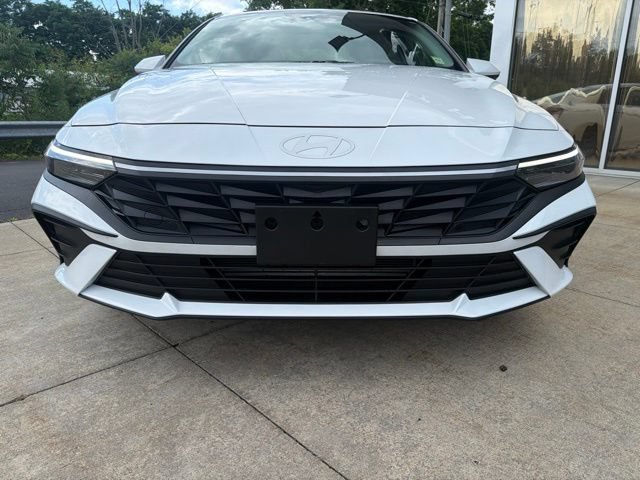 Used 2024 Hyundai Elantra SEL FWD image 20