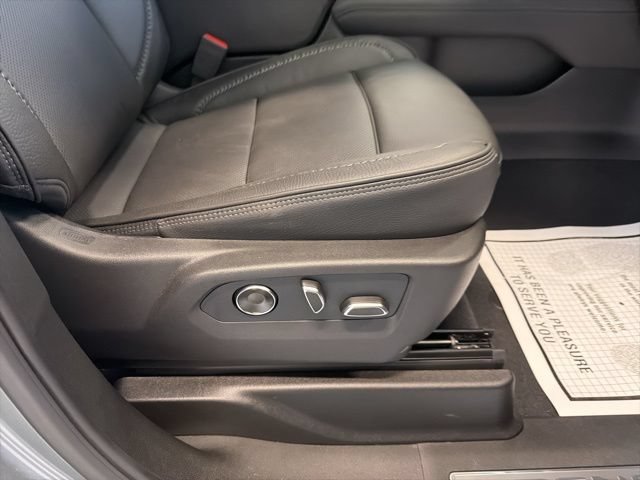 Used 2026 GMC Yukon XL Denali w/ Sun & Power Step Package AWD/4WD image 20