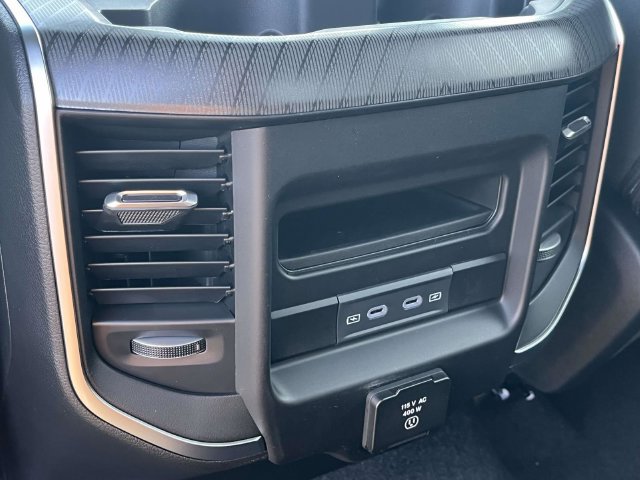 New 2027 RAM 1500 4x4 Crew Cab image 16