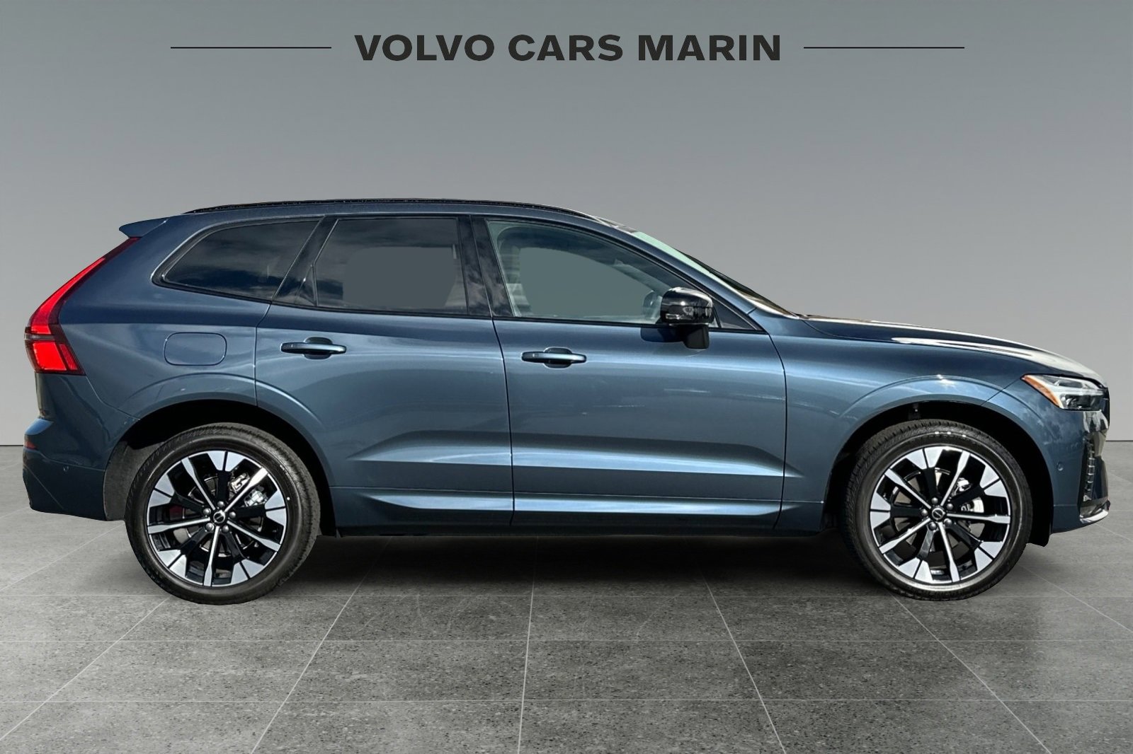 New 2026 Volvo XC60 B5 Plus w/ Protection Package Premier image 8
