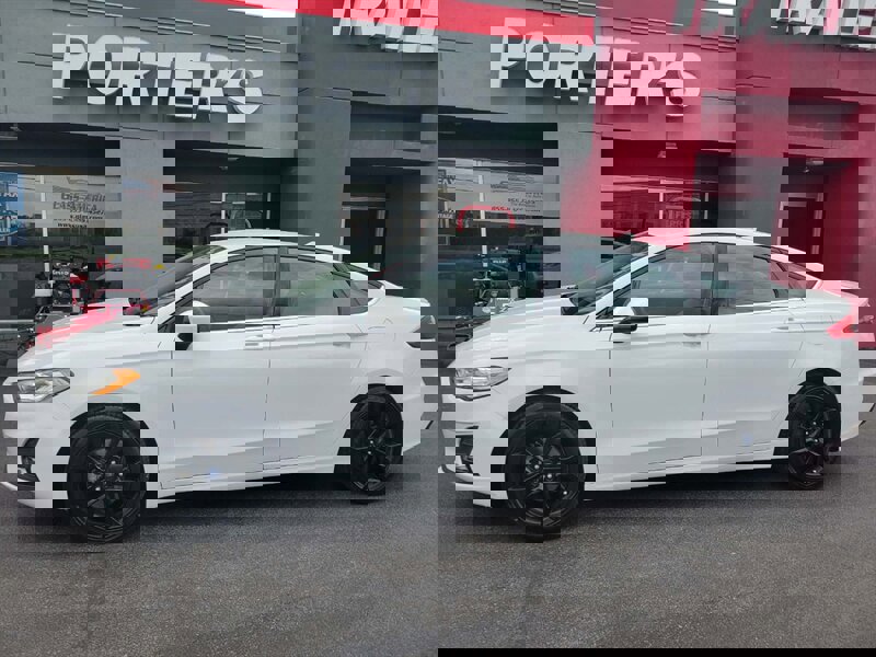 Used 2019 Ford Fusion SE w/ Equipment Group 151A image 1