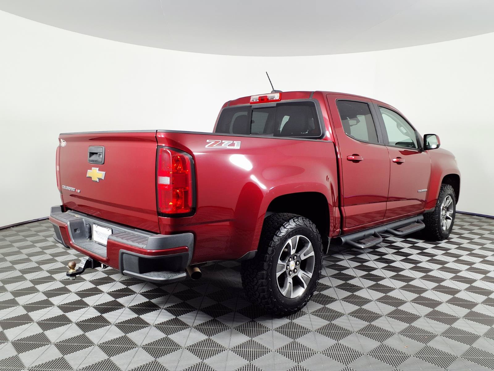 Used 2017 Chevrolet Colorado Z71 AWD/4WD image 4
