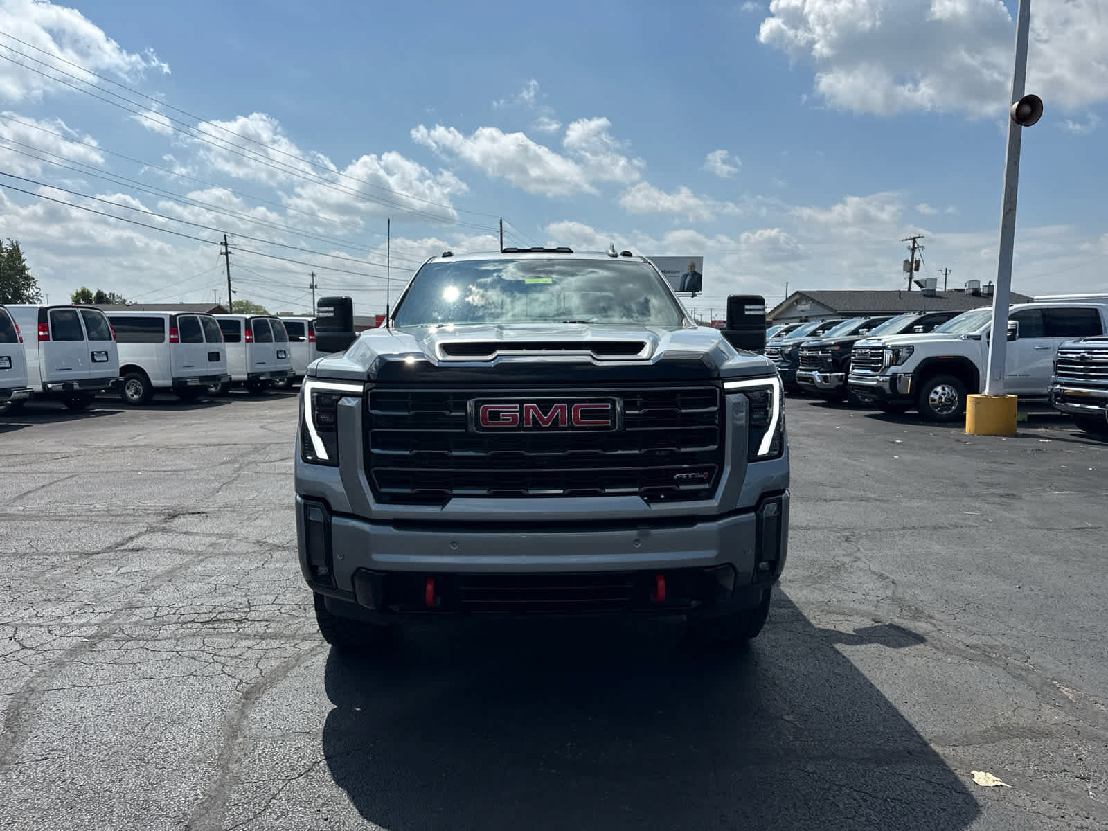 Certified 2024 GMC Sierra 3500 AT4 w/ AT4 Premium Plus Package AWD/4WD image 8