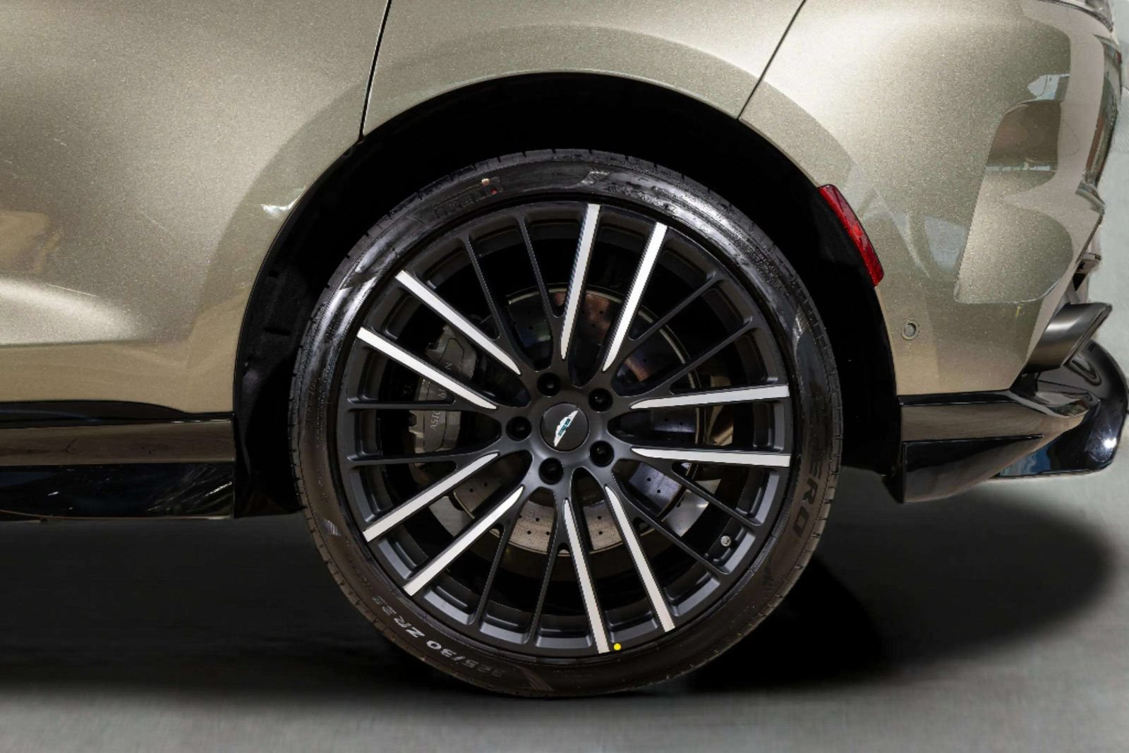 New 2026 Aston Martin DBX 707 AWD/4WD image 11