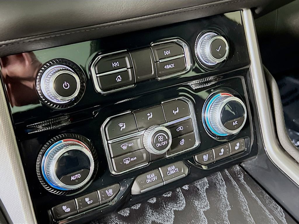 Certified 2023 GMC Yukon Denali w/ Advanced Technology Package image 15