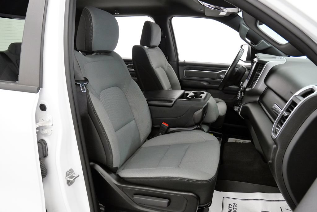 Used 2022 RAM 1500 Big Horn AWD/4WD image 15