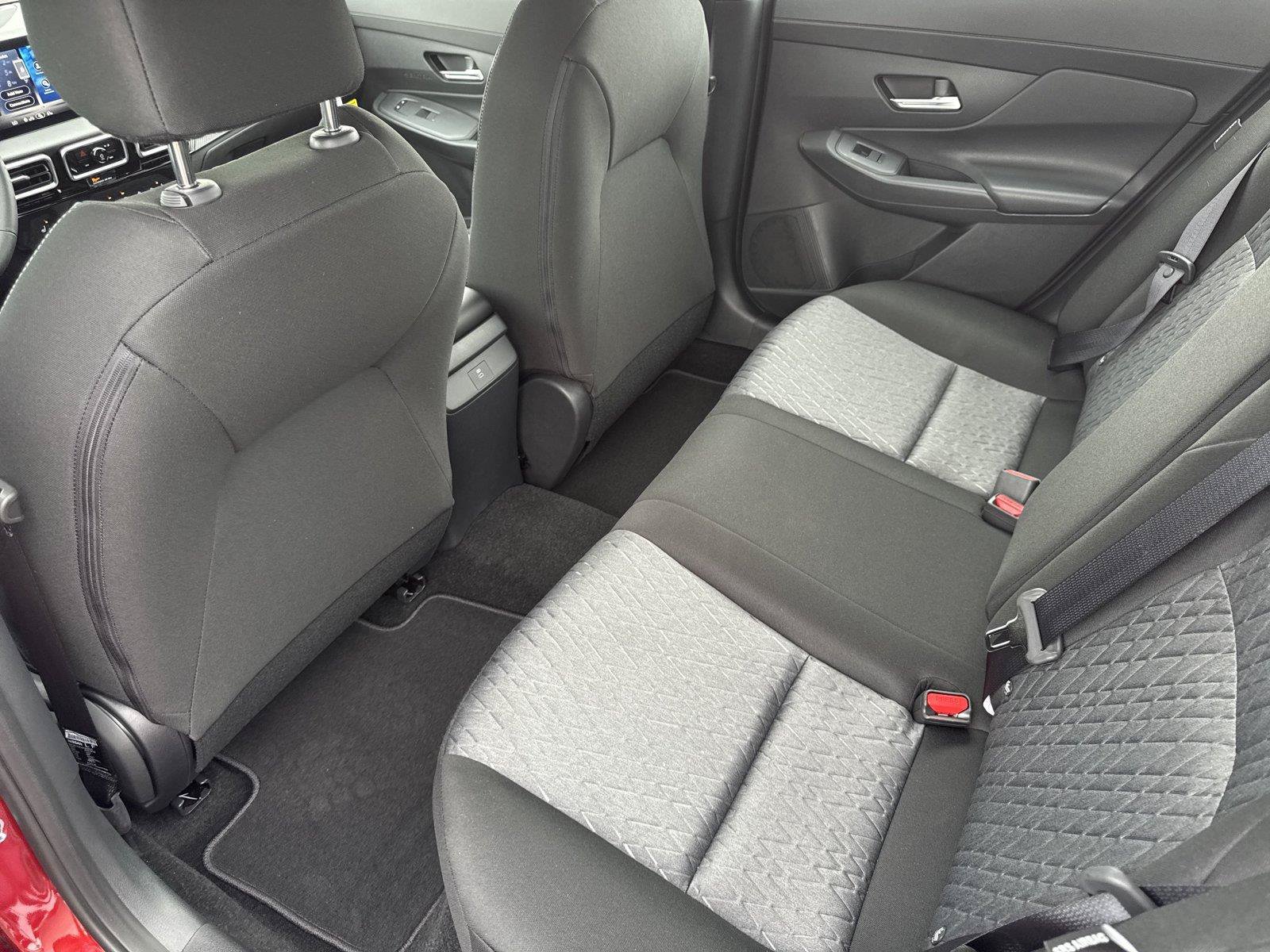New 2027 Nissan Sentra SV w/ SV Convenience Package FWD image 24