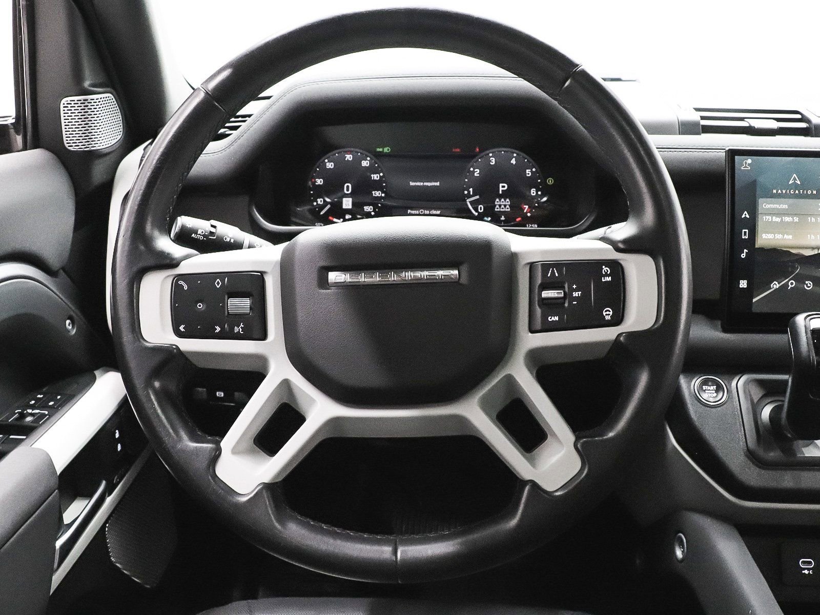 Used 2023 Land Rover Defender 130 X-Dynamic SE image 27